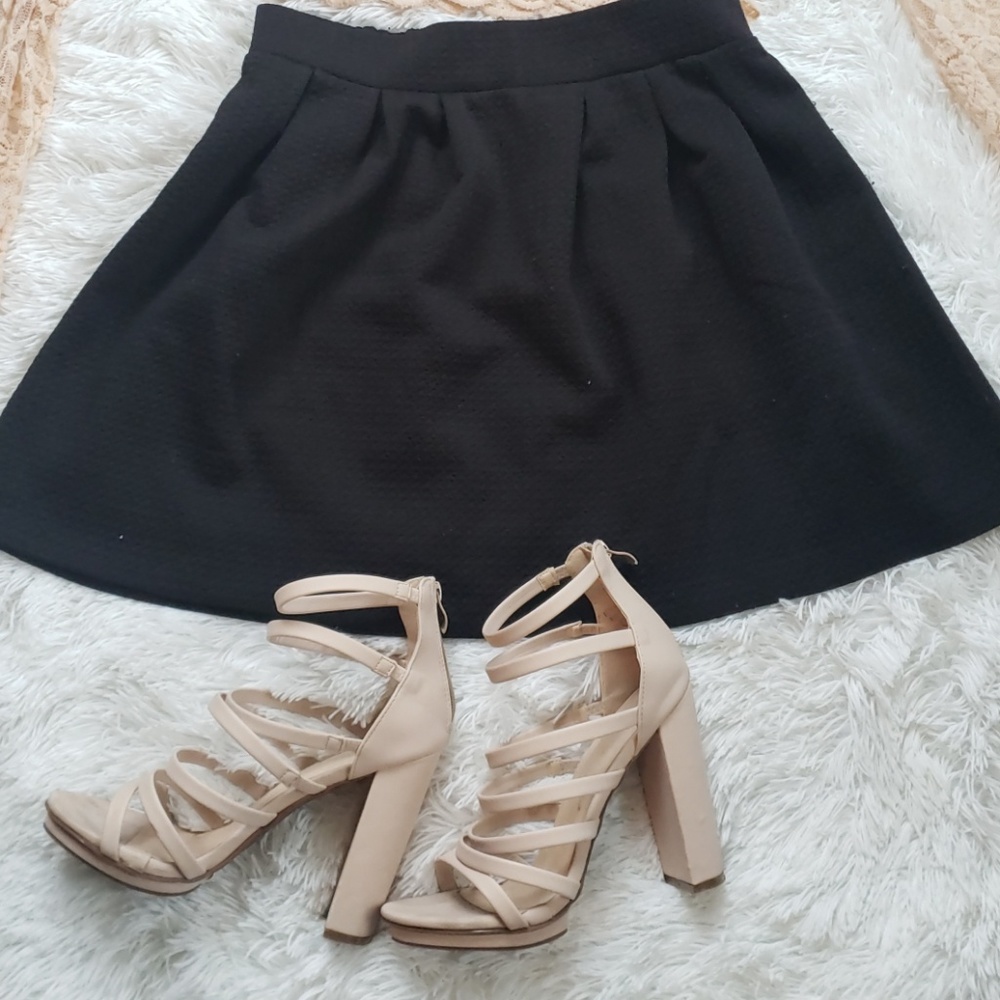 Black skirt